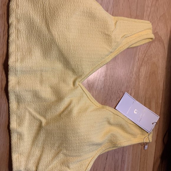 BuffBunny Supply Top - Sports Bra ✨ Glow Up ✨ - Picture 6 of 9